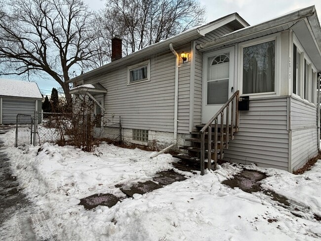 Building Photo - 2815 Grayson St