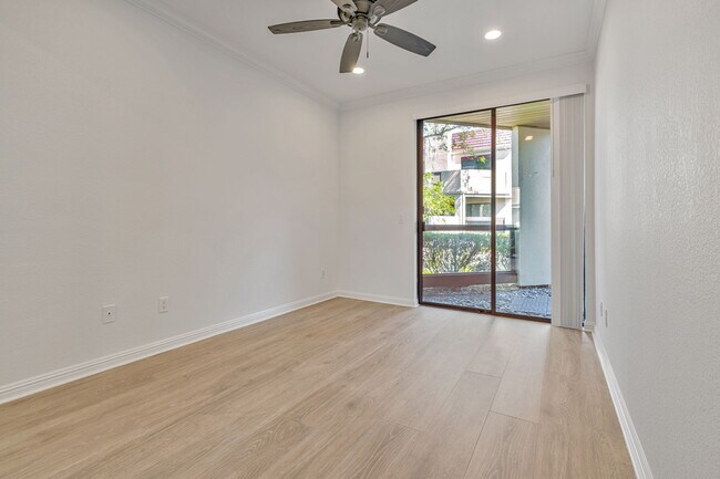 Building Photo - 103 Shorebird Cir