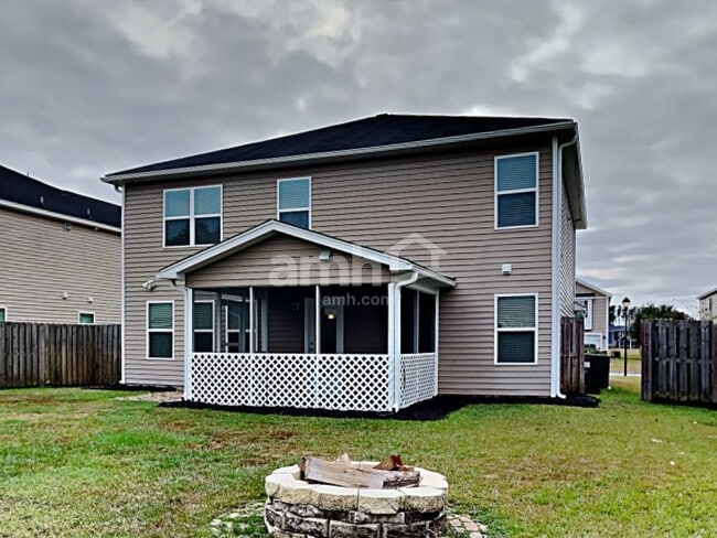 Building Photo - 422 Lions Den Dr