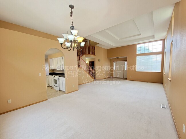 Building Photo - 2918 S Ledbetter Pl