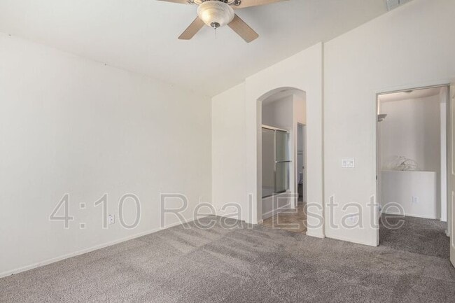 Building Photo - 34808 N Barzona Trail