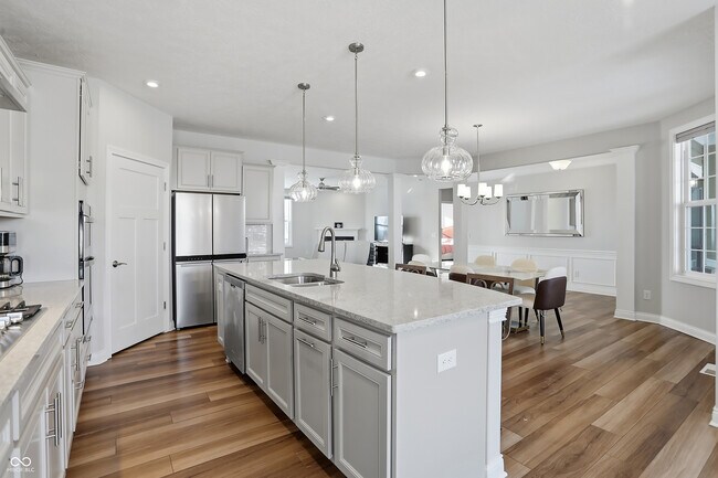 Building Photo - 16067 Loire Valley Dr