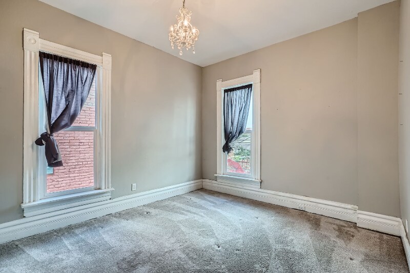 Building Photo - 1148 Mariposa St