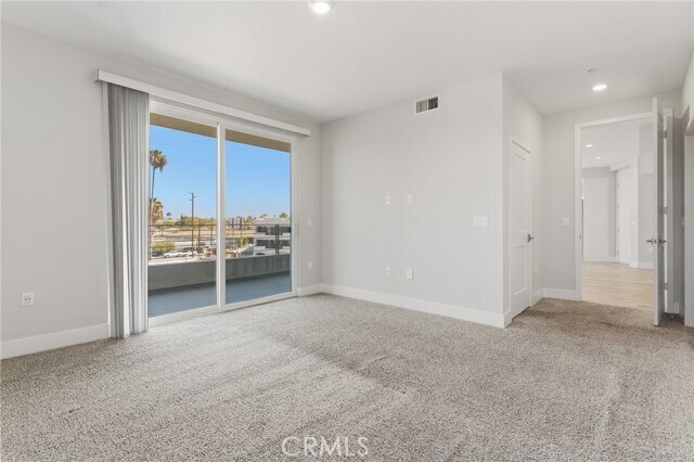 Building Photo - 10718 Acama St