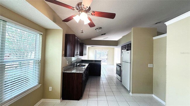 Building Photo - 10903 Rushwood Way