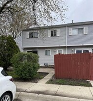 Building Photo - 414 Hallmark Ln