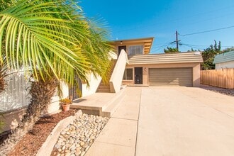 Building Photo - Centrally located 1 Bedroom 1 Bath Apartment Near SDSU & Talmadge!
