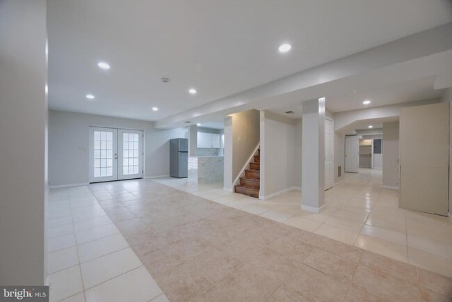 Building Photo - 16729 Queen Anne Rd