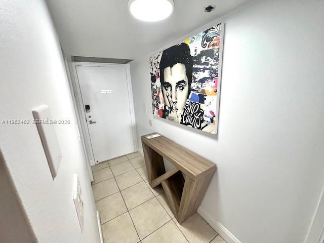 Building Photo - 1717 N Bayshore Dr