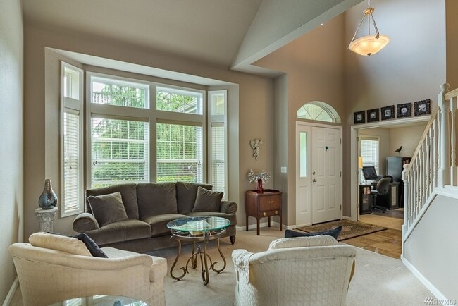 Building Photo - Everett Single Family house 3 bd 2.5 bath ...