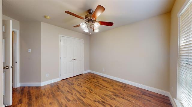 Building Photo - 7601 Maplewood Dr
