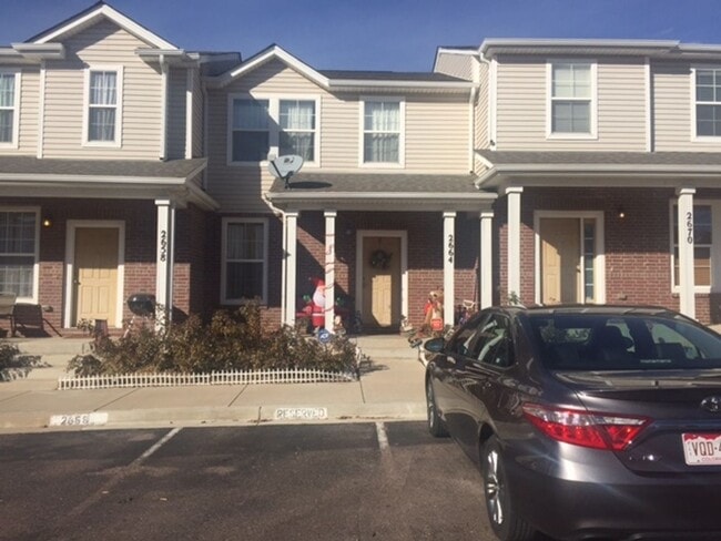 Building Photo - Great 2 Story Townhome!