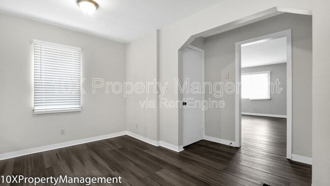 Building Photo - 2911 Sullivant Ave