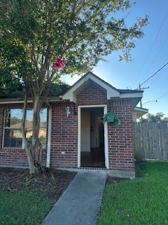 Primary Photo - 4210 Center St