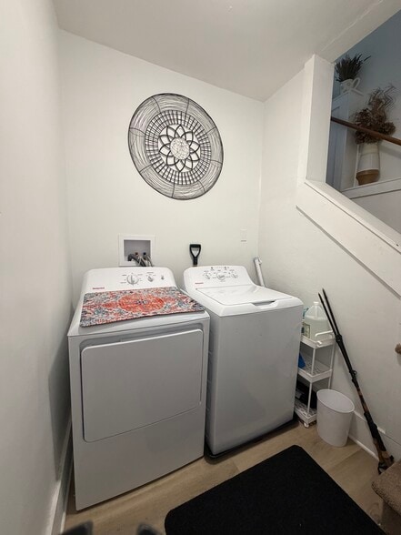Private Laundry - 116 Parce Ave