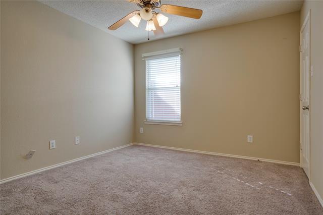 Building Photo - 9940 Carter Dr
