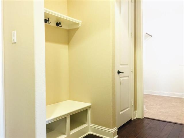 Building Photo - 2623 Kingsford Ln