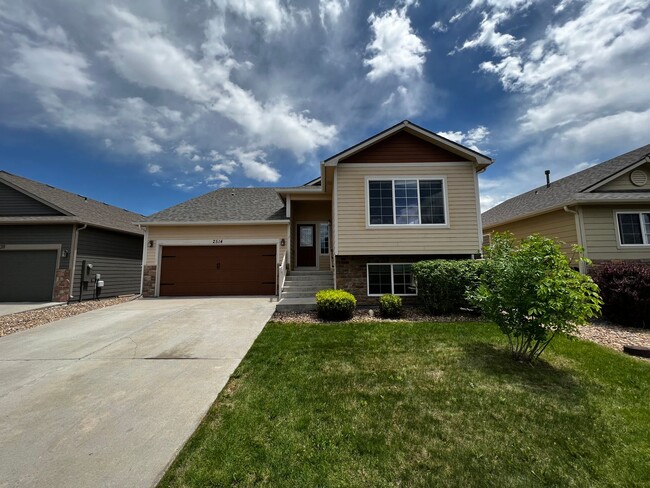 4 Bed 3 Bath House in NE Fort Collins - M... - 4 Bed 3 Bath House in NE Fort Collins -  M...