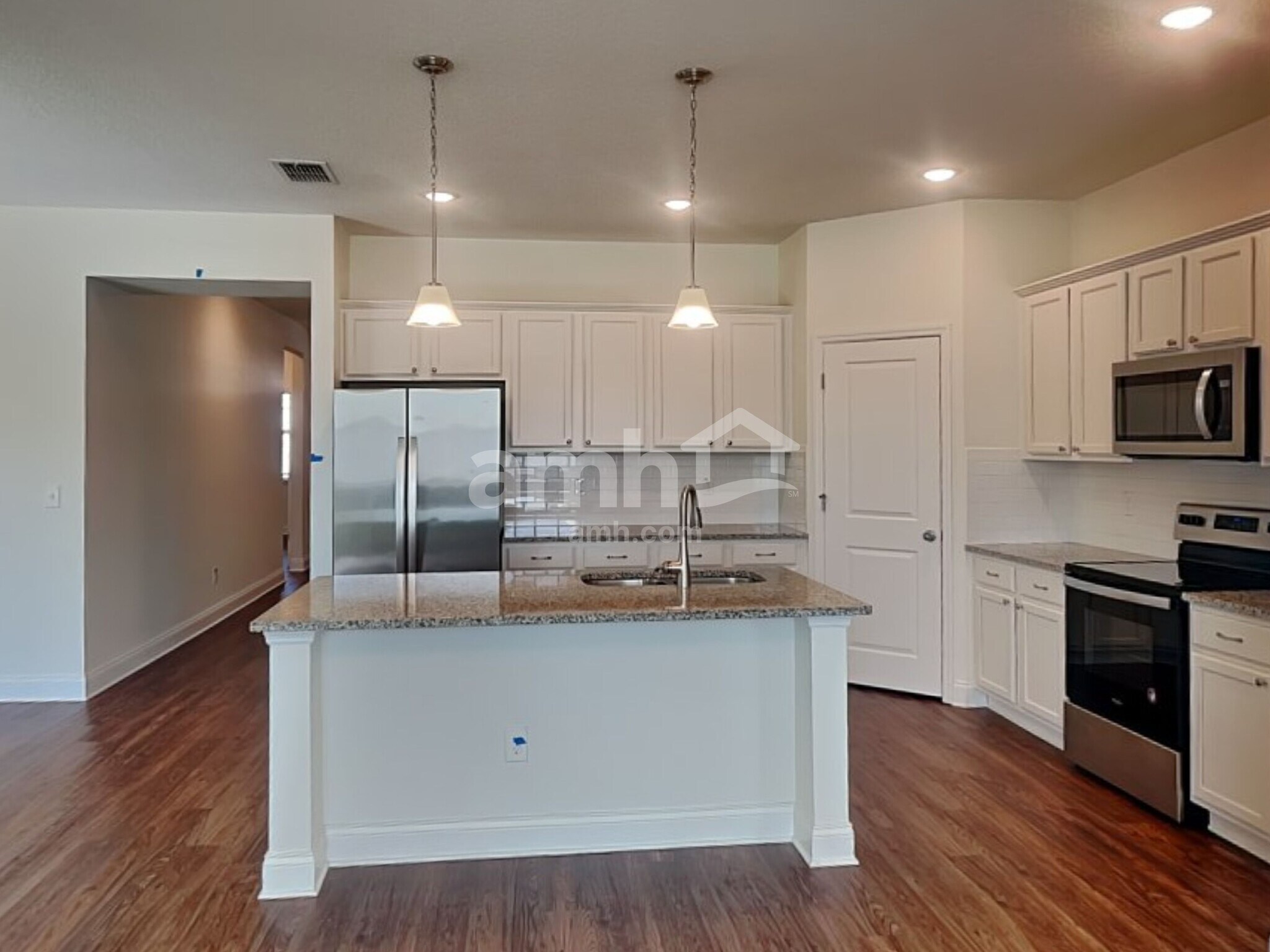 Building Photo - 2458 Ixora Ct