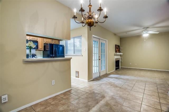 Building Photo - 8601 Park Ln