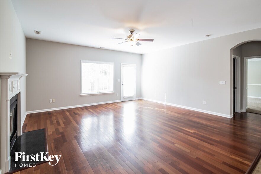 Building Photo - 280 Sweet Alyssum Dr