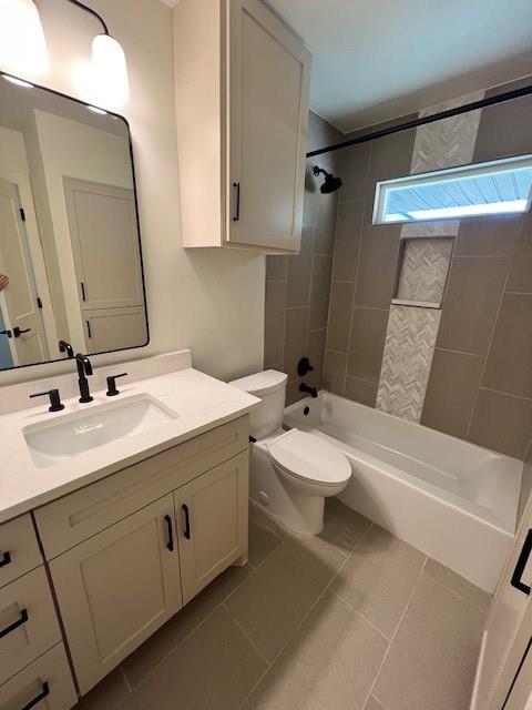 Building Photo - 8012 Pinedale Cove