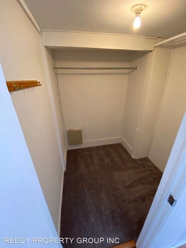 Building Photo - 3 br, 1 bath House - 56 Allen Street