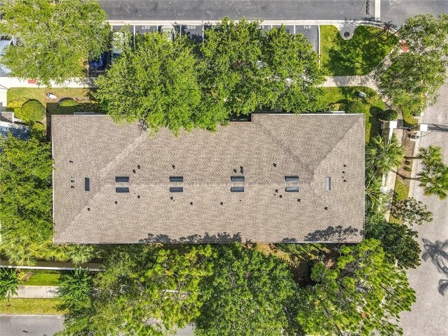 Building Photo - 3309 Wilshire Way Rd