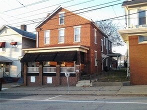 Building Photo - 115 W 3rd St