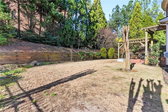 Building Photo - 7665 Ledgewood Way