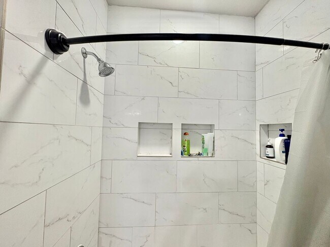 Building Photo - 25214 Bimini Cove Way