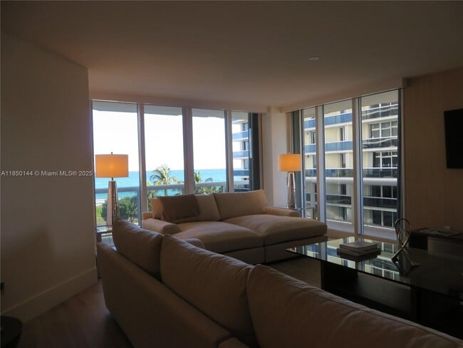 Building Photo - 9595 Collins Ave