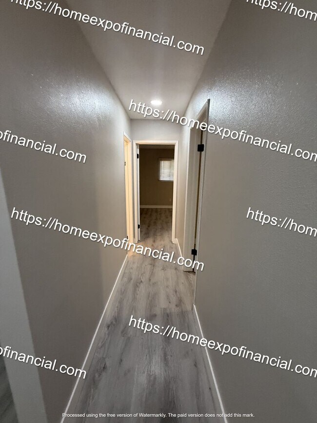 Building Photo - Nice Home For Rent