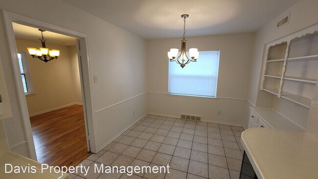 Building Photo - 5 br, 3 bath House - 3637 NORTHAVEN RD.