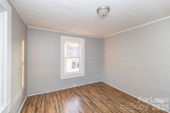 Building Photo - 109 Cleveland Ave