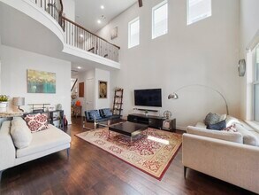 Building Photo - 9516 Cedarpost Square St