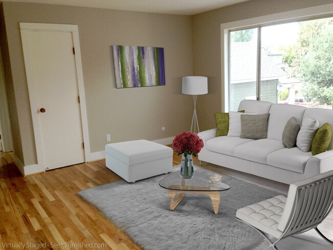 Building Photo - Upper 2 bed on Belmont! Hardwood floors, granite counters, tile in shower! All dogs welcome!