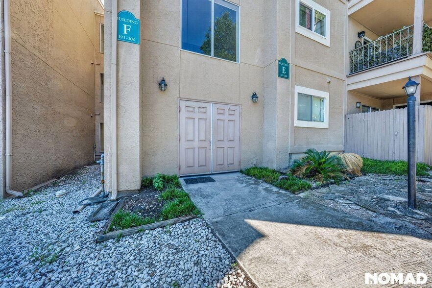 Building Photo - 4119 Medical Dr