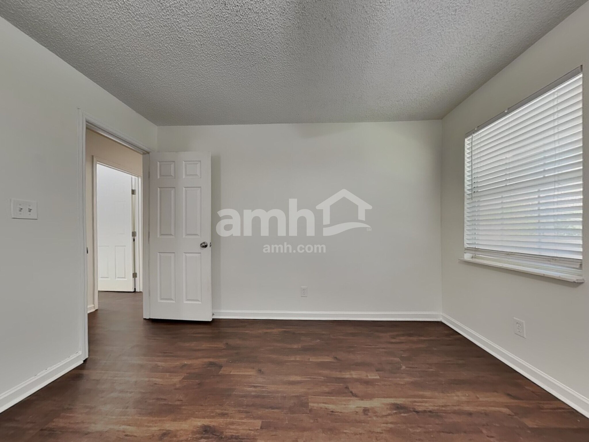 Building Photo - 7548 Applecross Rd