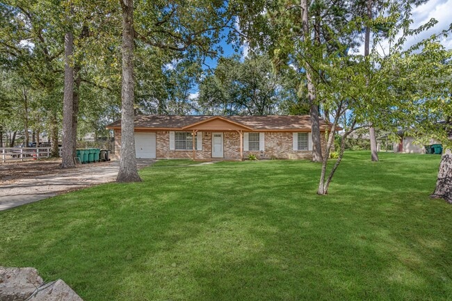 Building Photo - 3699 Piney Point Rd