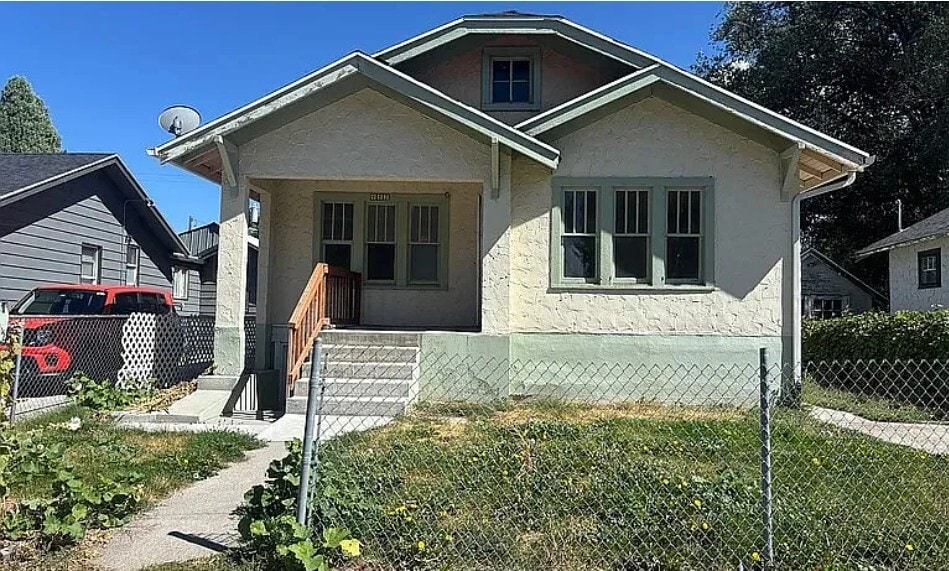 Building Photo - 442 N 10th Ave