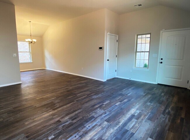 Building Photo - First Month Free!