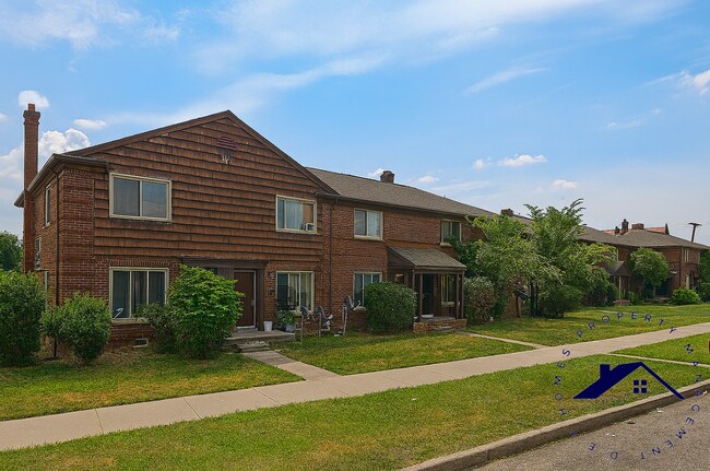 Primary Photo - 17536 2nd Ave