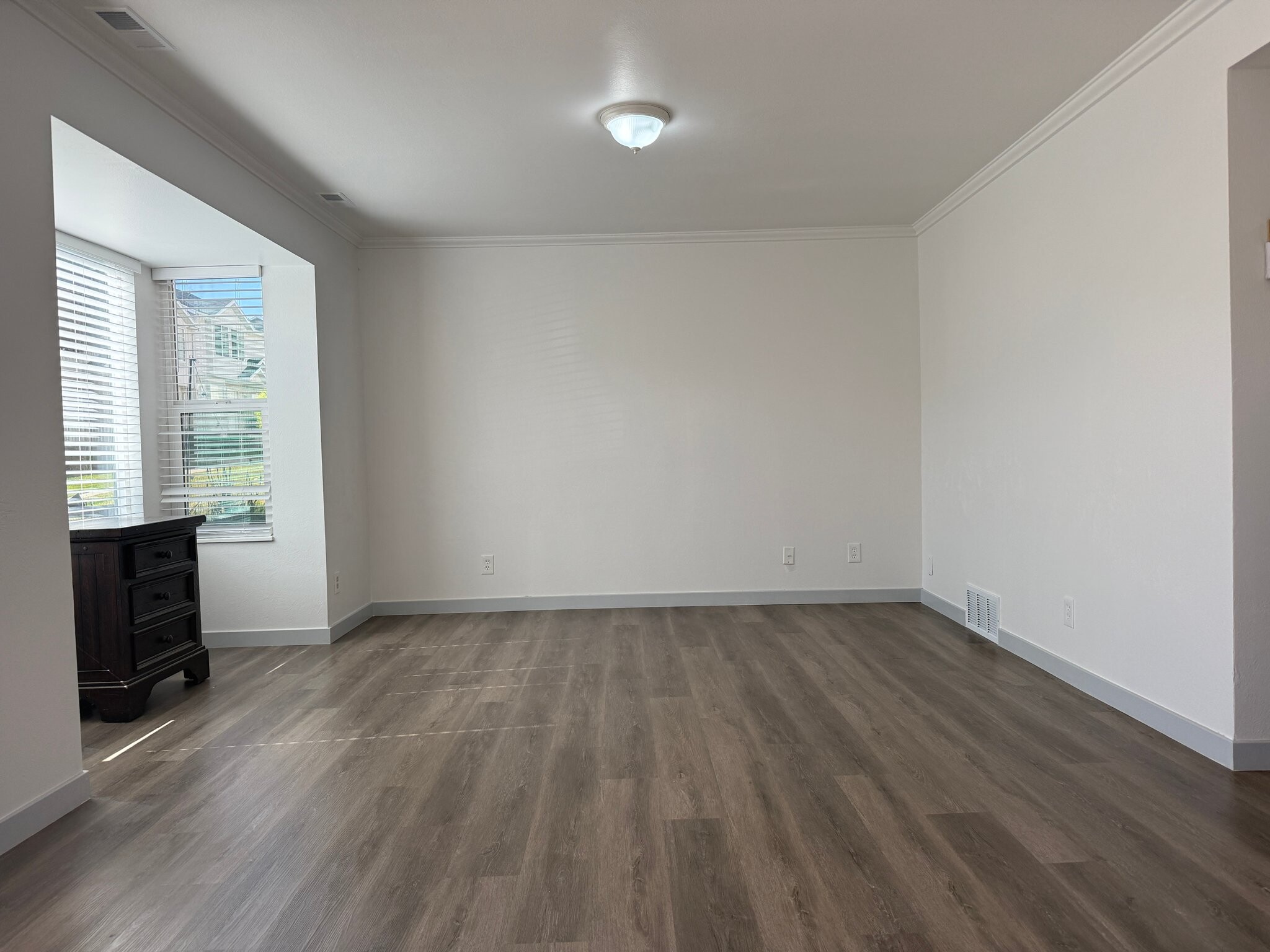 Building Photo - 1381 S 1420 E