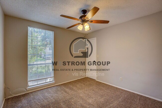 Building Photo - 8533 Brushy Creek Trail