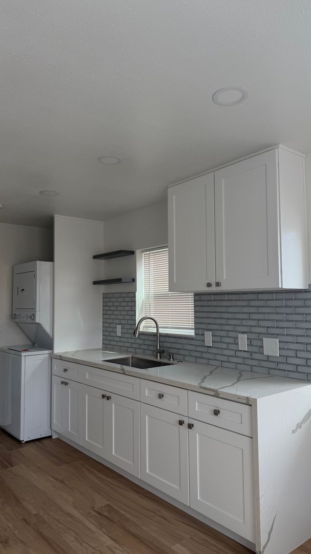 Building Photo - New ADU Build 1BR/1BA Available Now