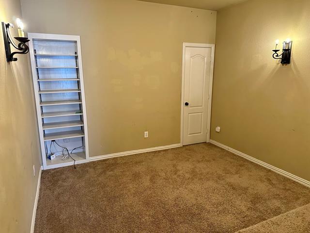 Building Photo - 7600 Archer Way