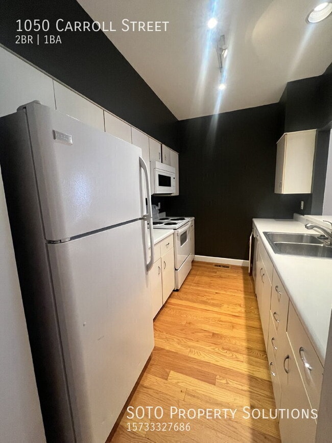 Building Photo - 1050 Carroll St