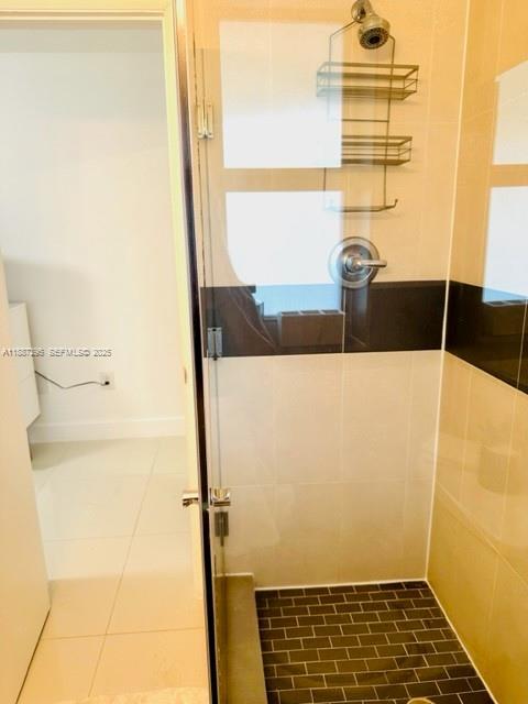 Building Photo - 1030 NE 80th St