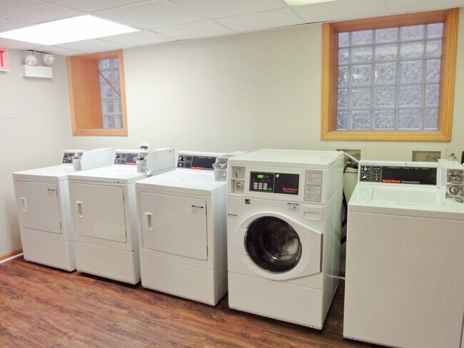 Building Photo - 6813 21st St